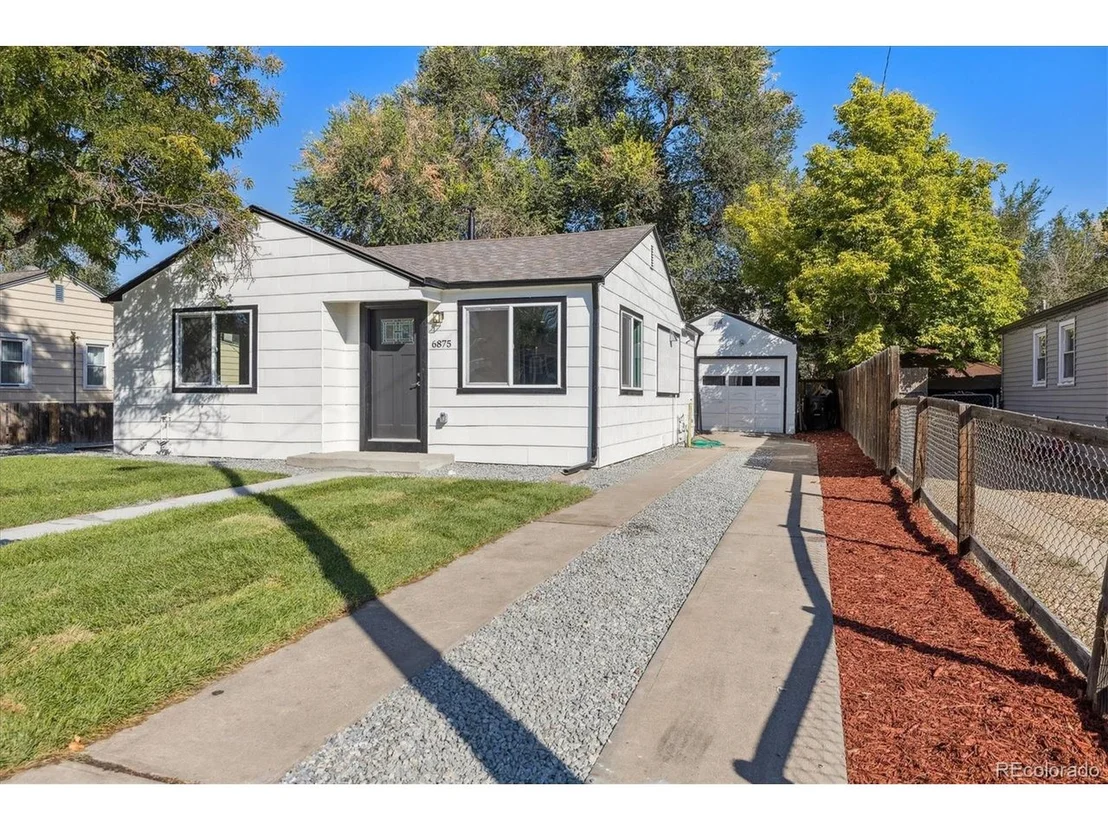 Photo of 6875 Reno Dr