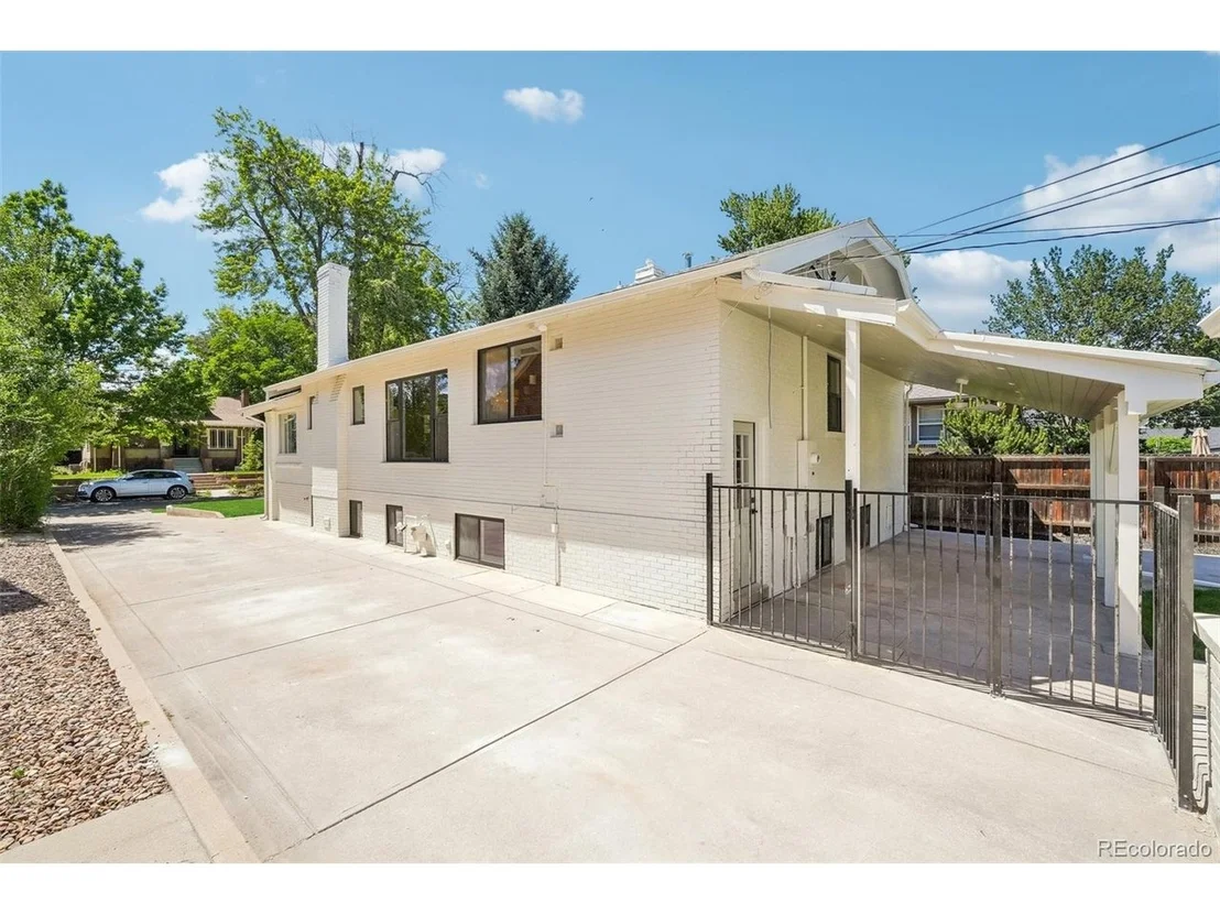 Photo of 4214 King St