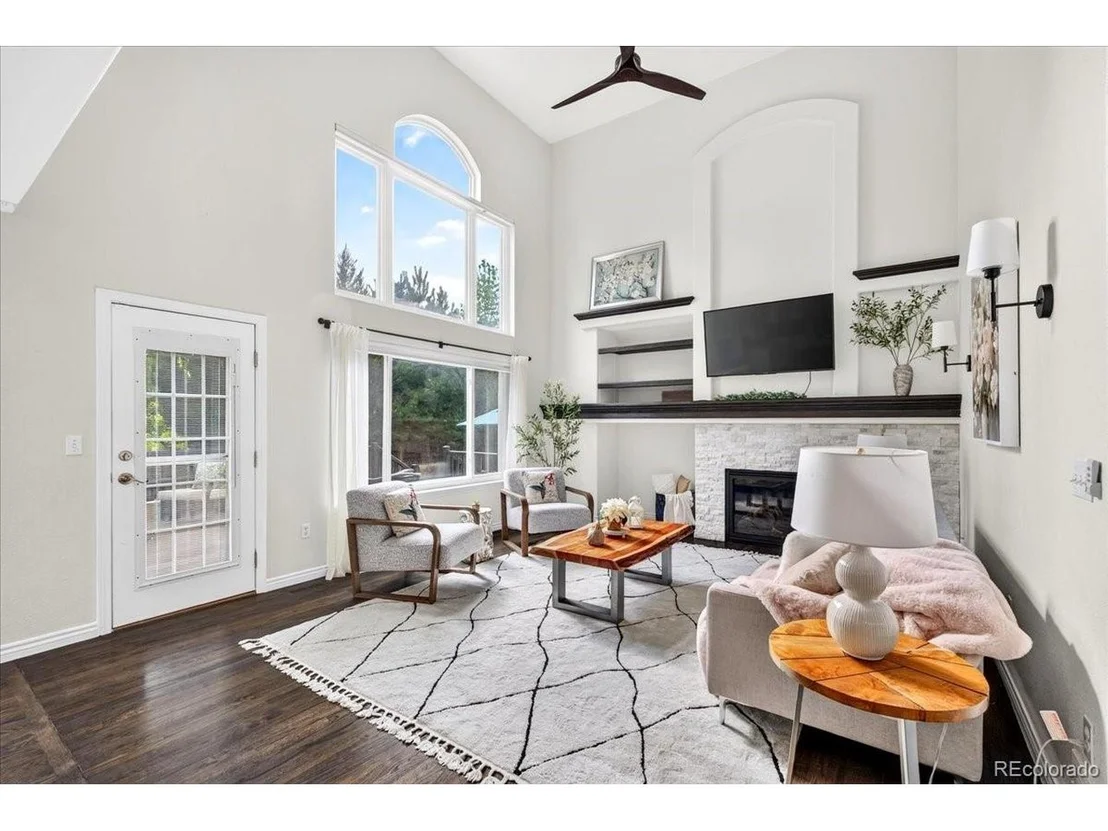Photo of 1671 Hemlock Way