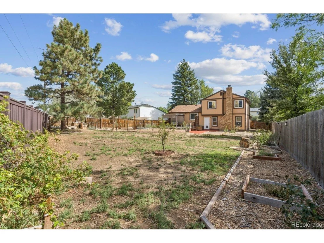 Photo of 16976 E Progress Cir S