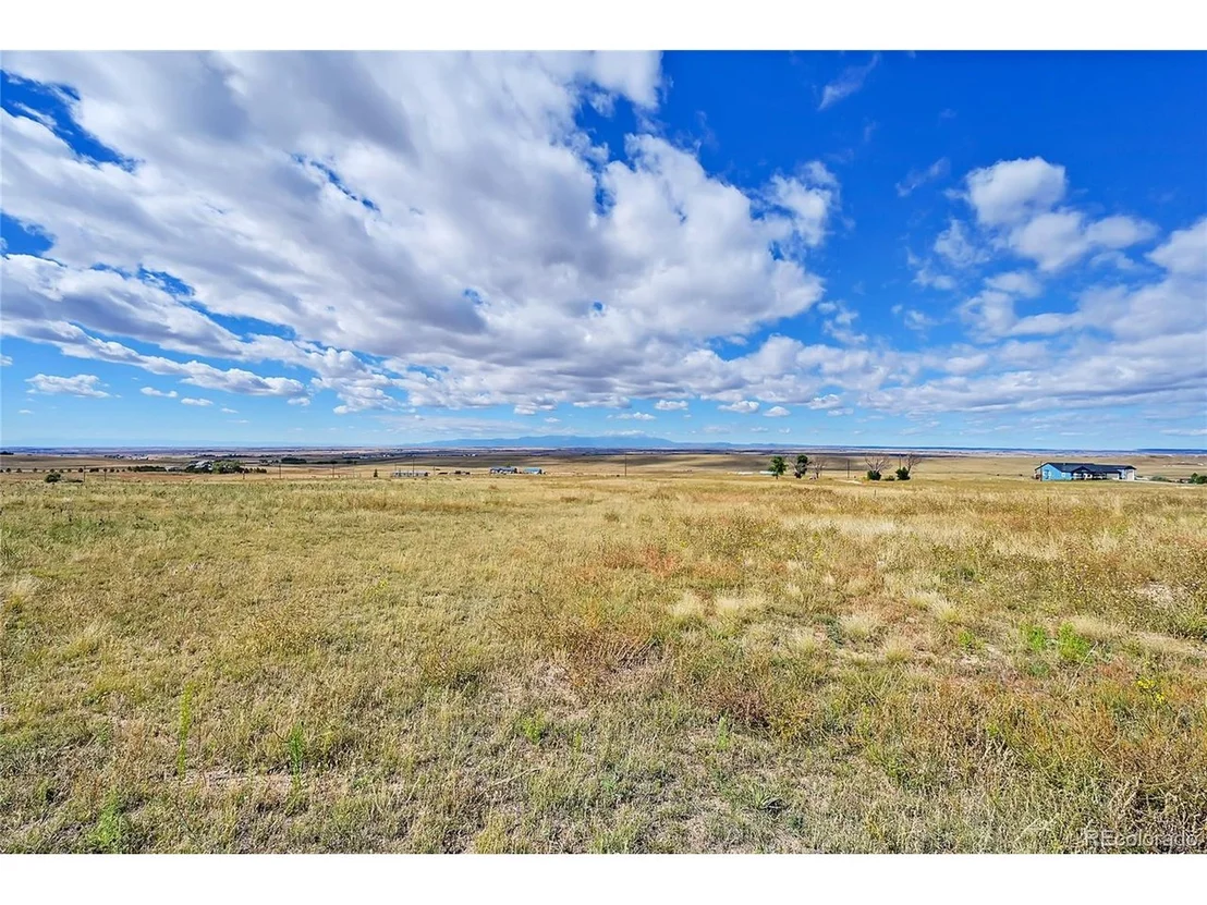 Photo of 9375 Soap Weed Rd