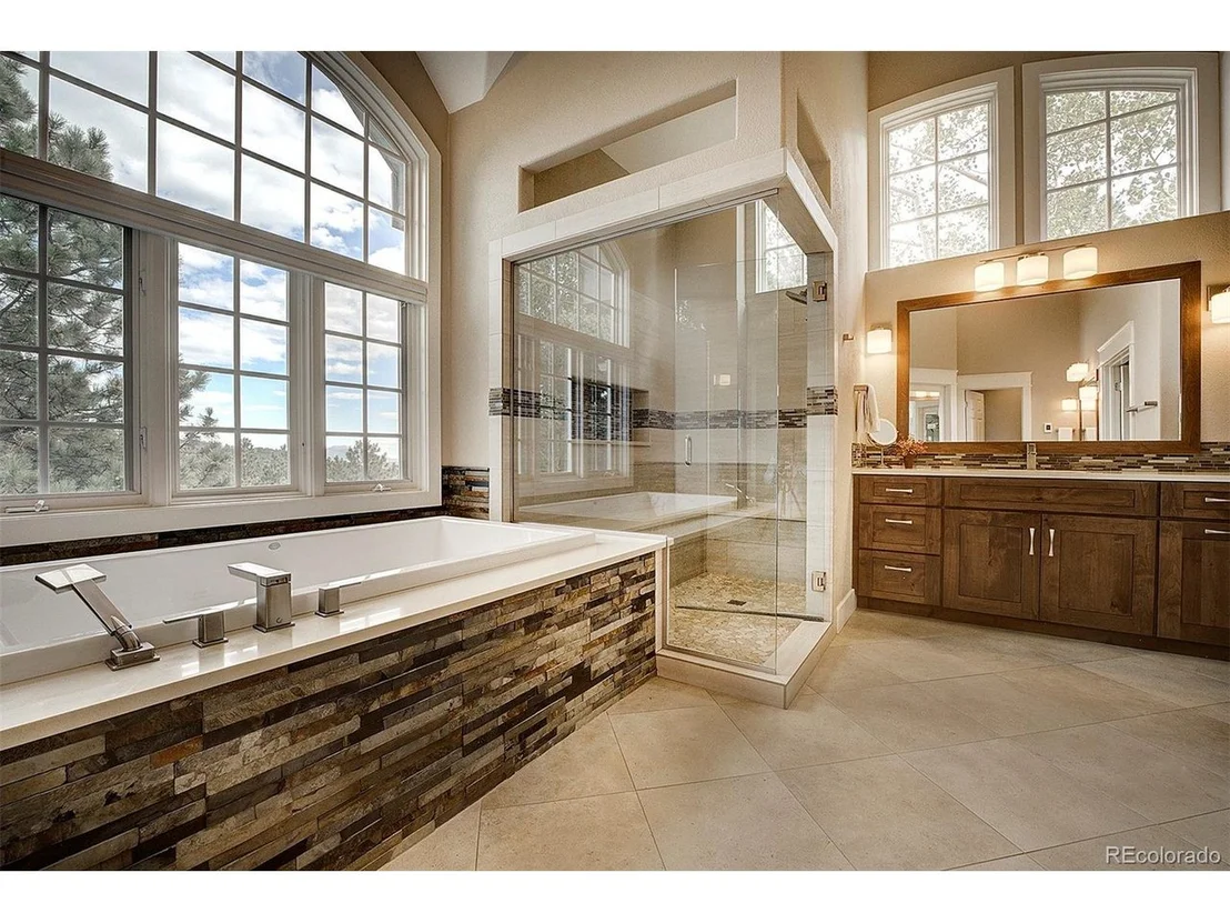 Photo of 2827 Keystone Dr