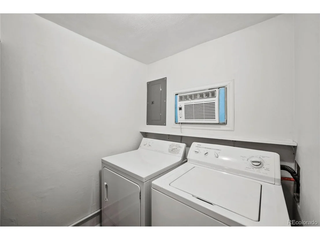 Photo of 7001 Grape St