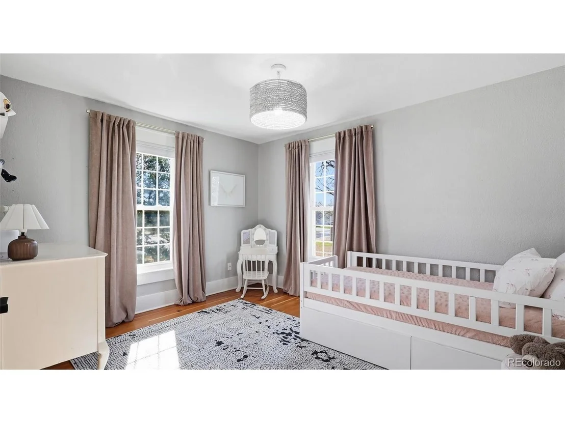Photo of 310 Taylor St