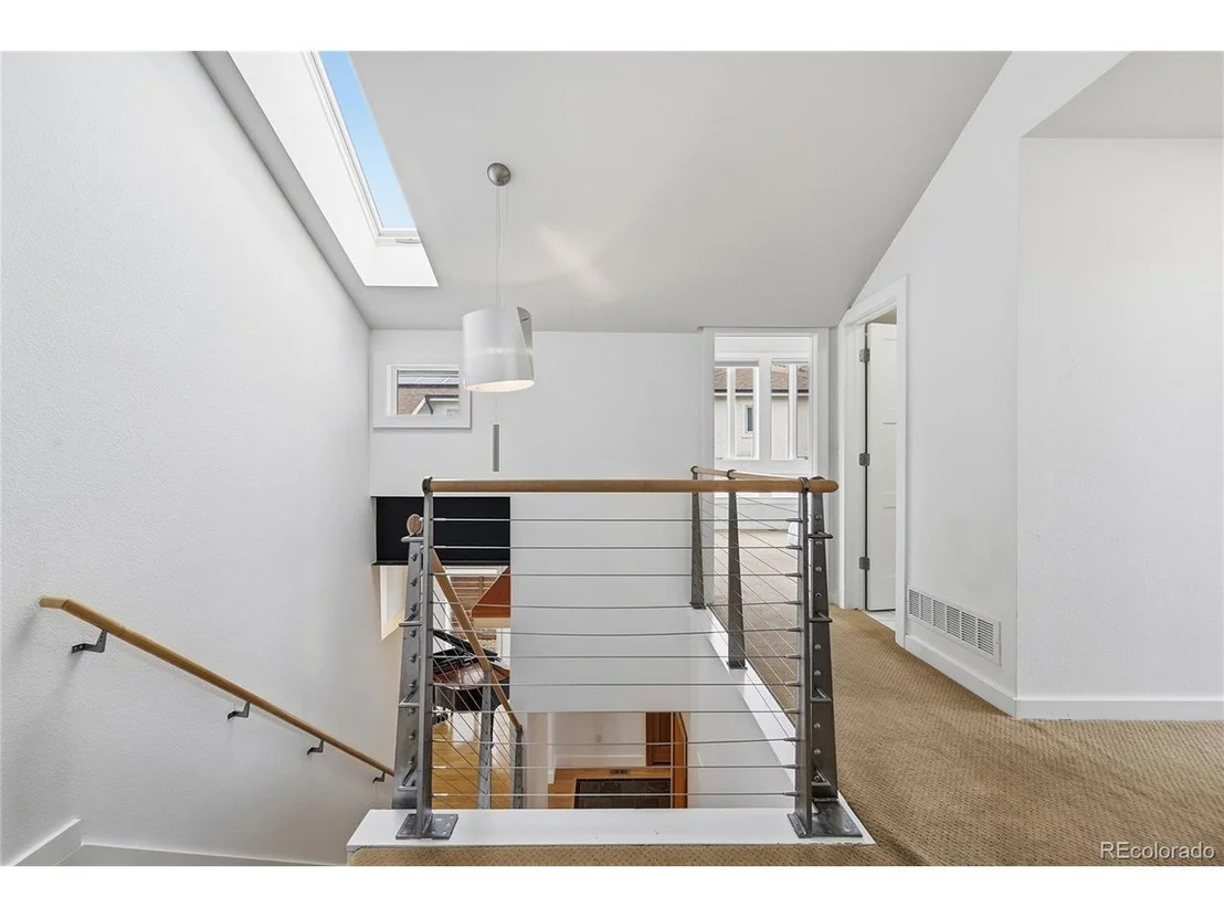 Photo of 860 Union Ave