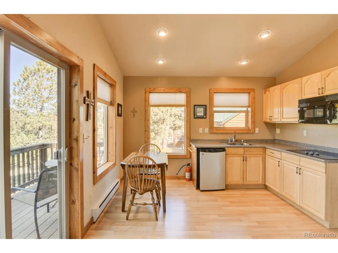 Photo of 3296 Singletree Rd