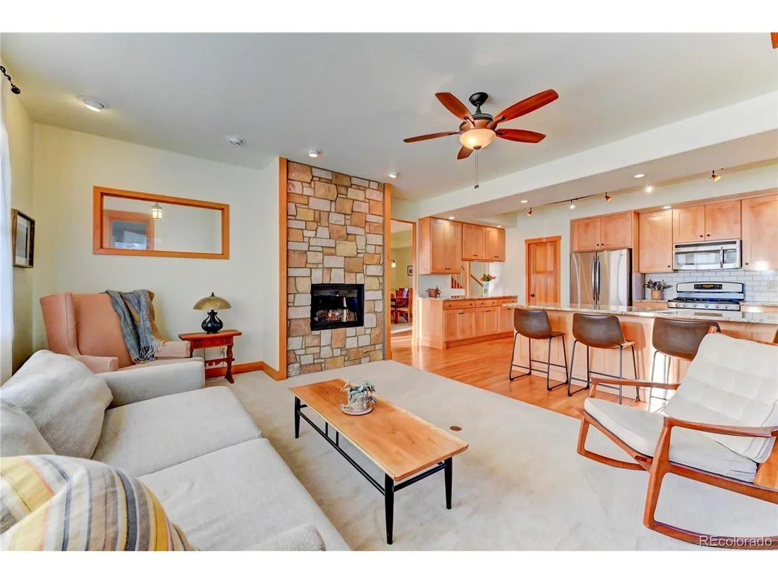 Photo of 679 Partridge Cir