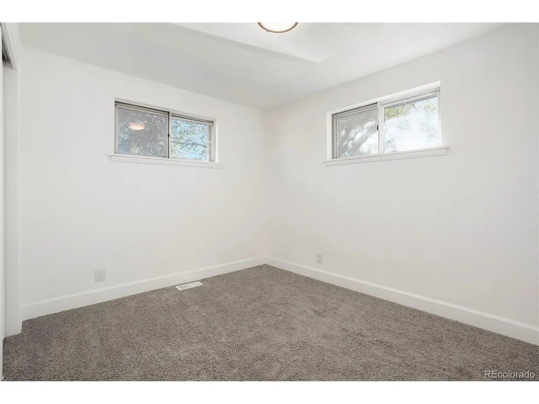 Photo of 7956 Joan Dr