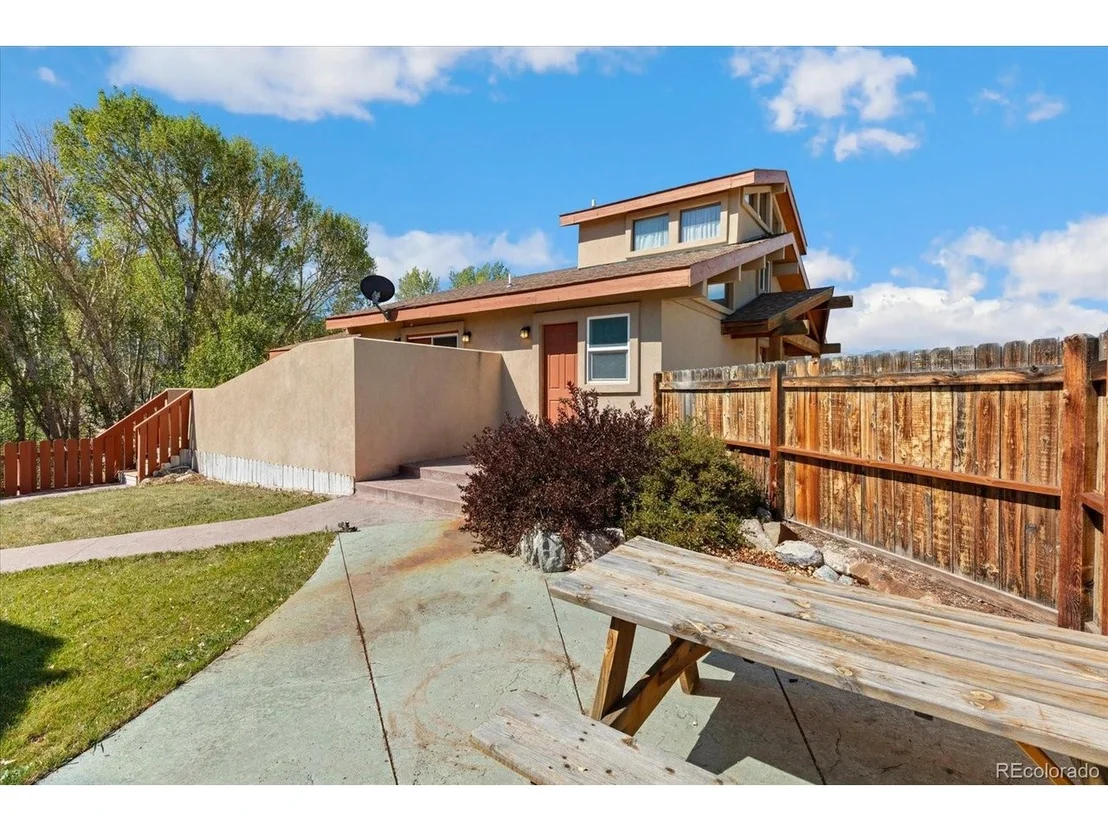 Photo of 9901 County Road 120