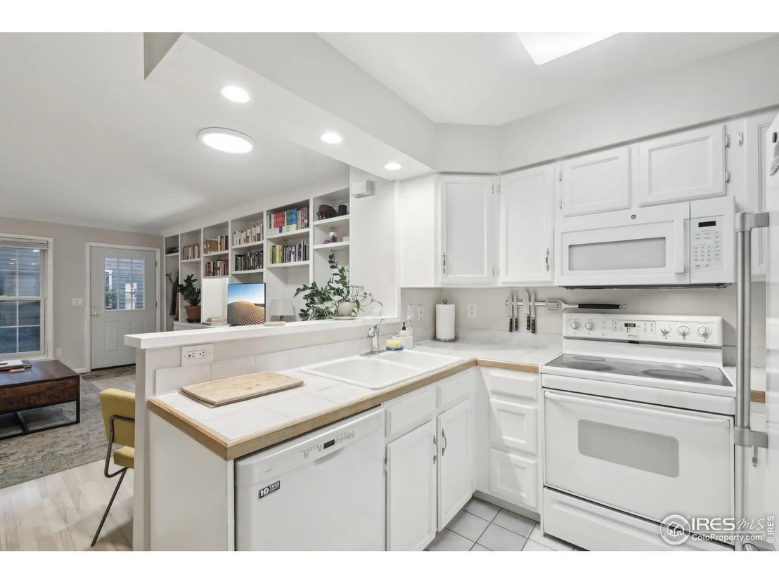 Photo of Unit A at 1198 Milo Cir