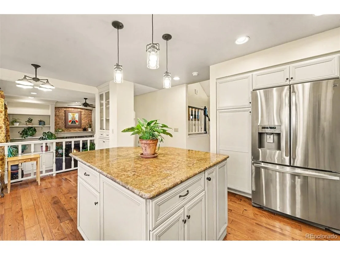 Photo of 454 Old Stone Dr