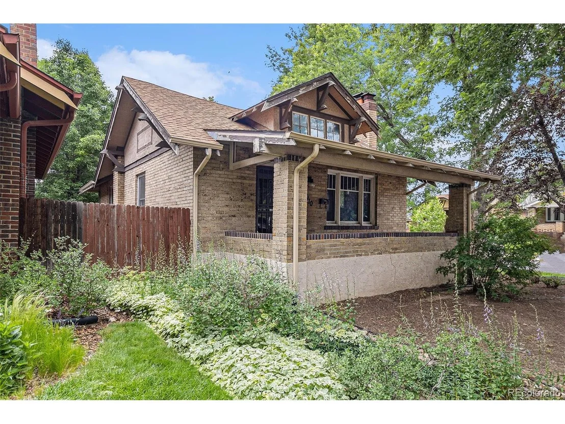 Photo of 4010 Grove St