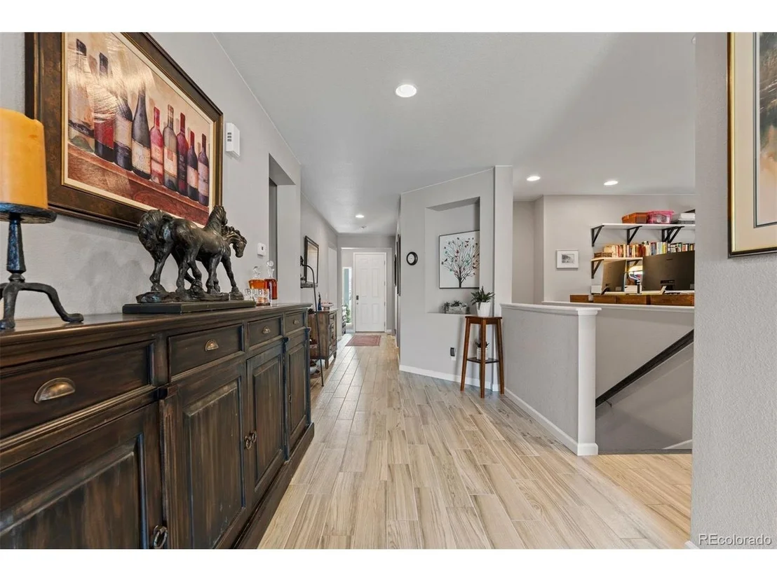 Photo of 930 Mcmurdo Cir