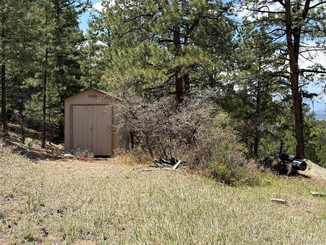 Photo of 477 Bear Peak Rd