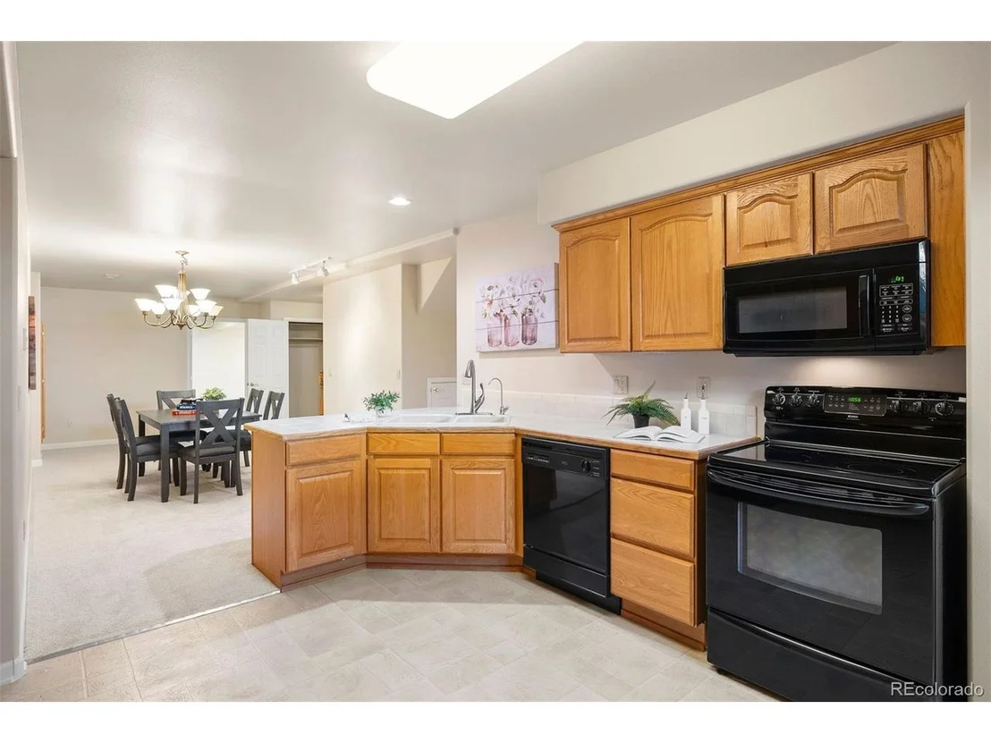 Photo of 2245 Ridgeview Way