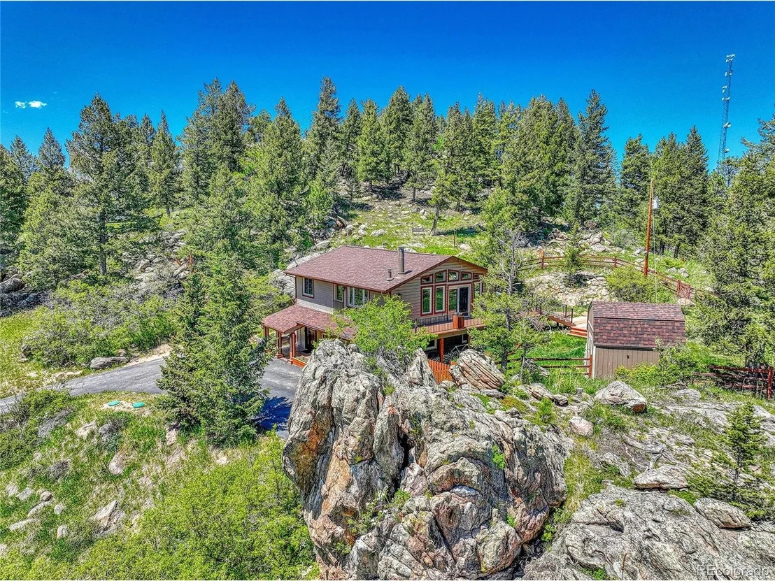 Photo of 22095 Cook Ln