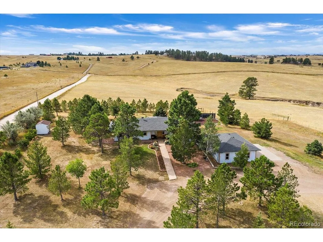 Photo of 32131 Private Road 7