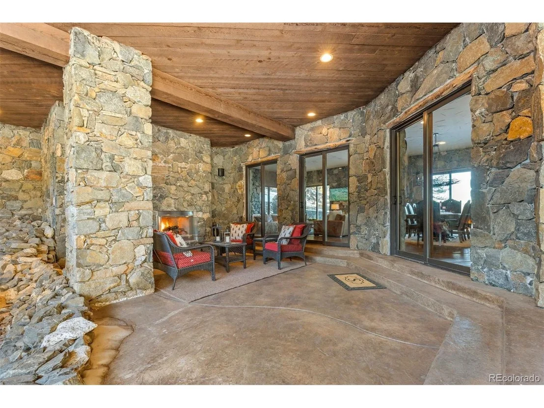 Photo of 142 Outpost Ln