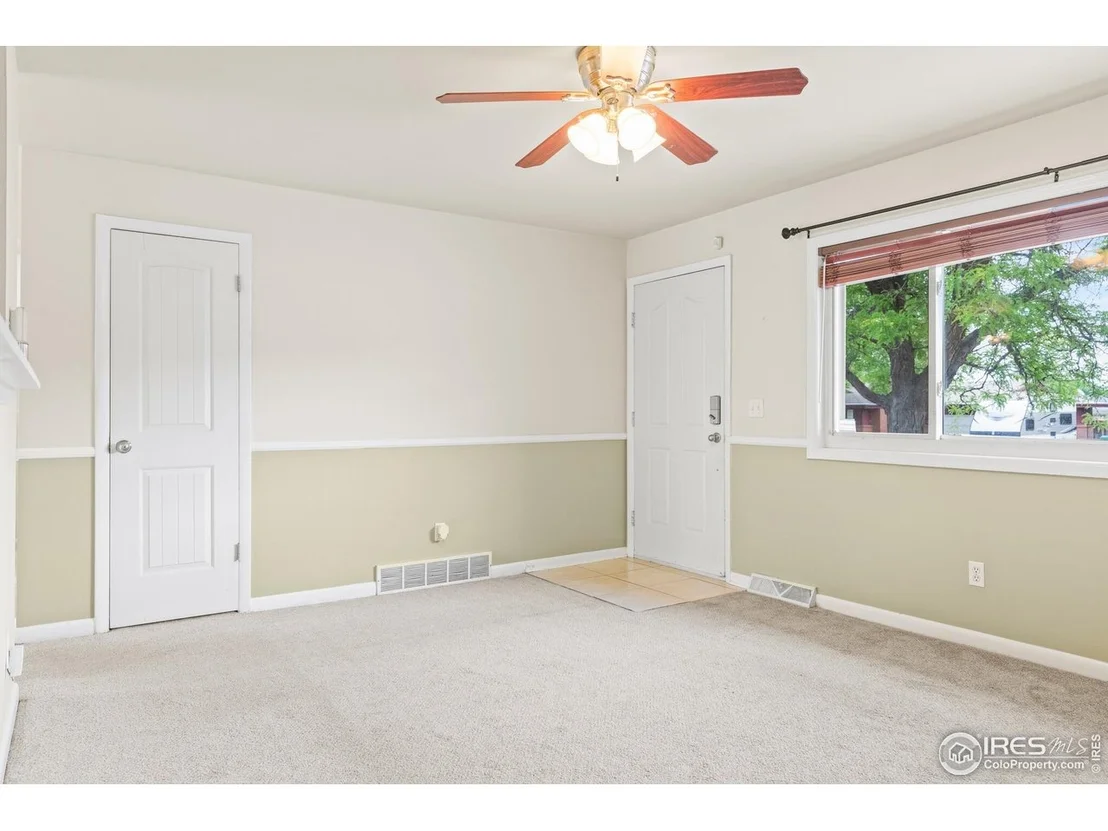 Photo of 525 36th Ave Ct