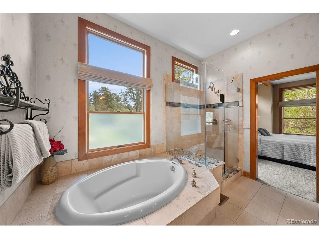 Photo of 1122 Forest Trails Dr