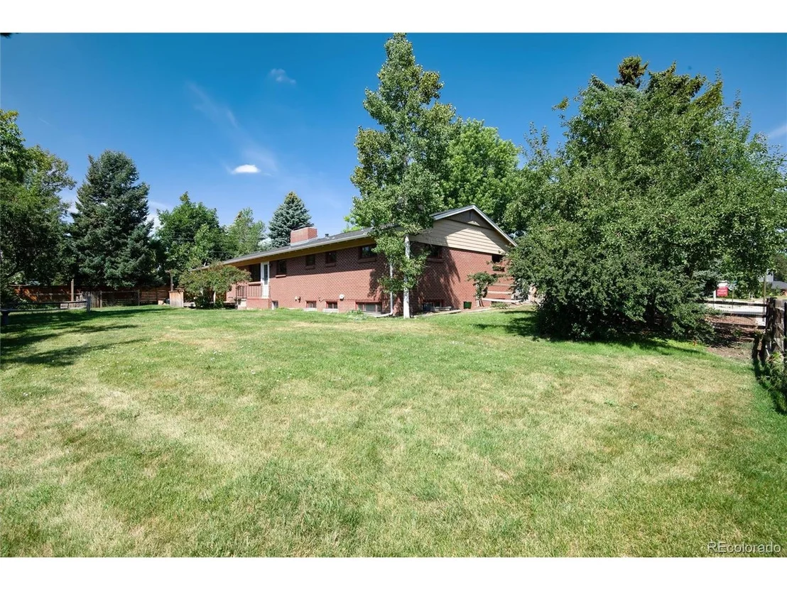 Photo of 13050 Willow Ln