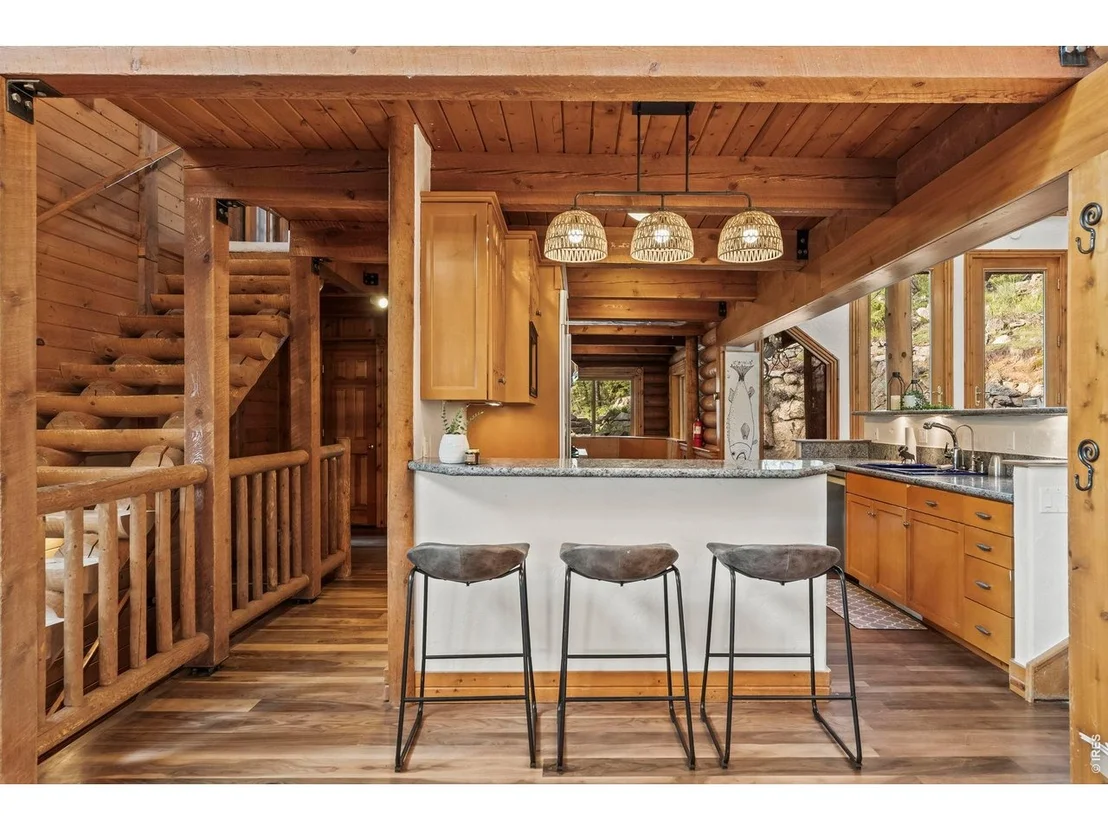 Photo of 172 Tall Pine Ln