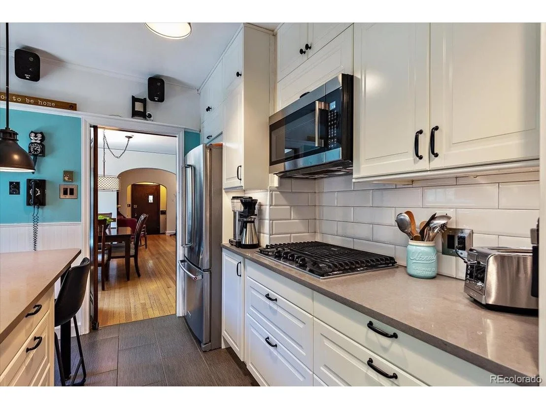 Photo of 244 Colorado Blvd