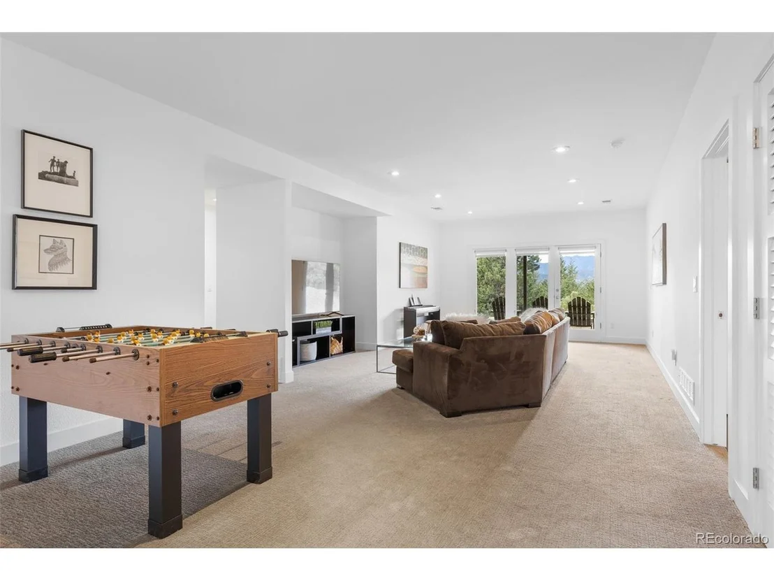 Photo of 58 Stagecoach Blvd