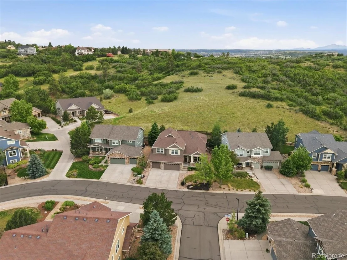 Photo of 2212 Ridgetrail Dr