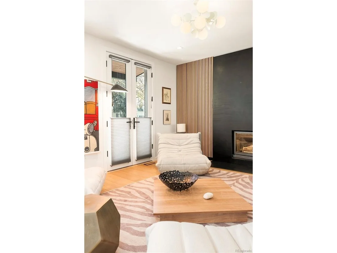 Photo of 431 Elm St