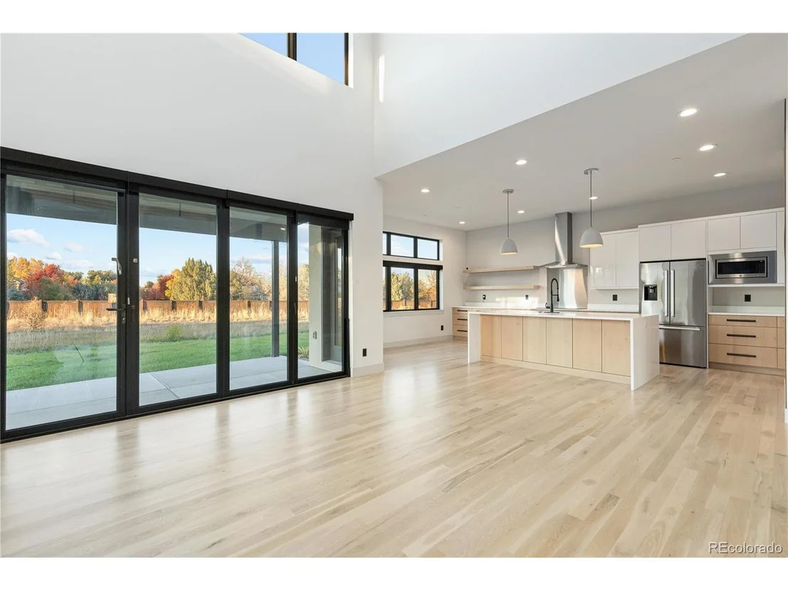 Photo of 8677 Summerlin Pl