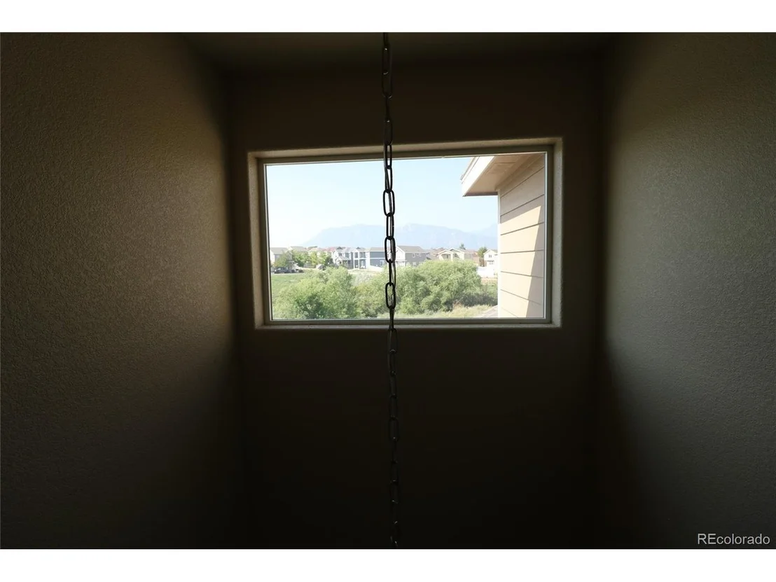 Photo of 930 Antrim Loop