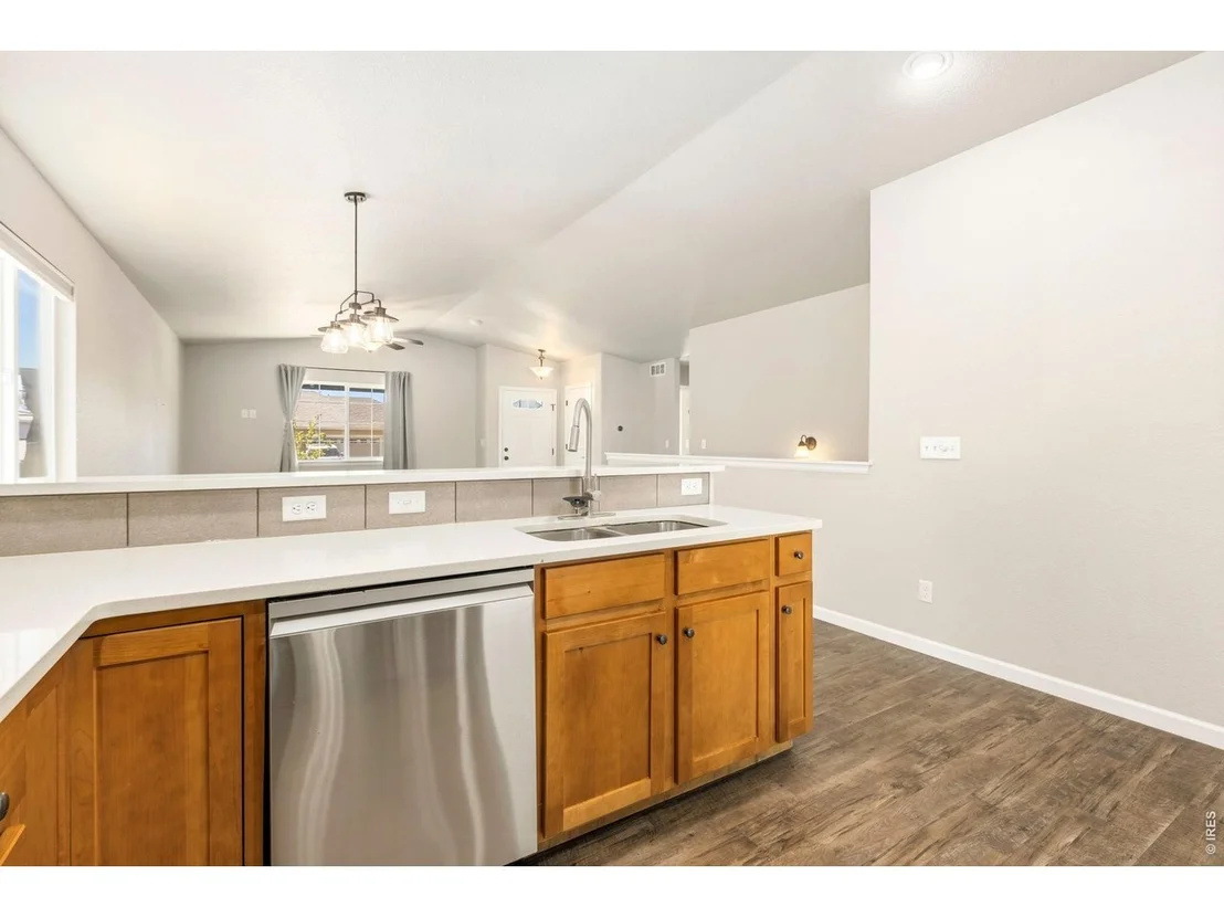 Photo of 2441 Shooting Star Way
