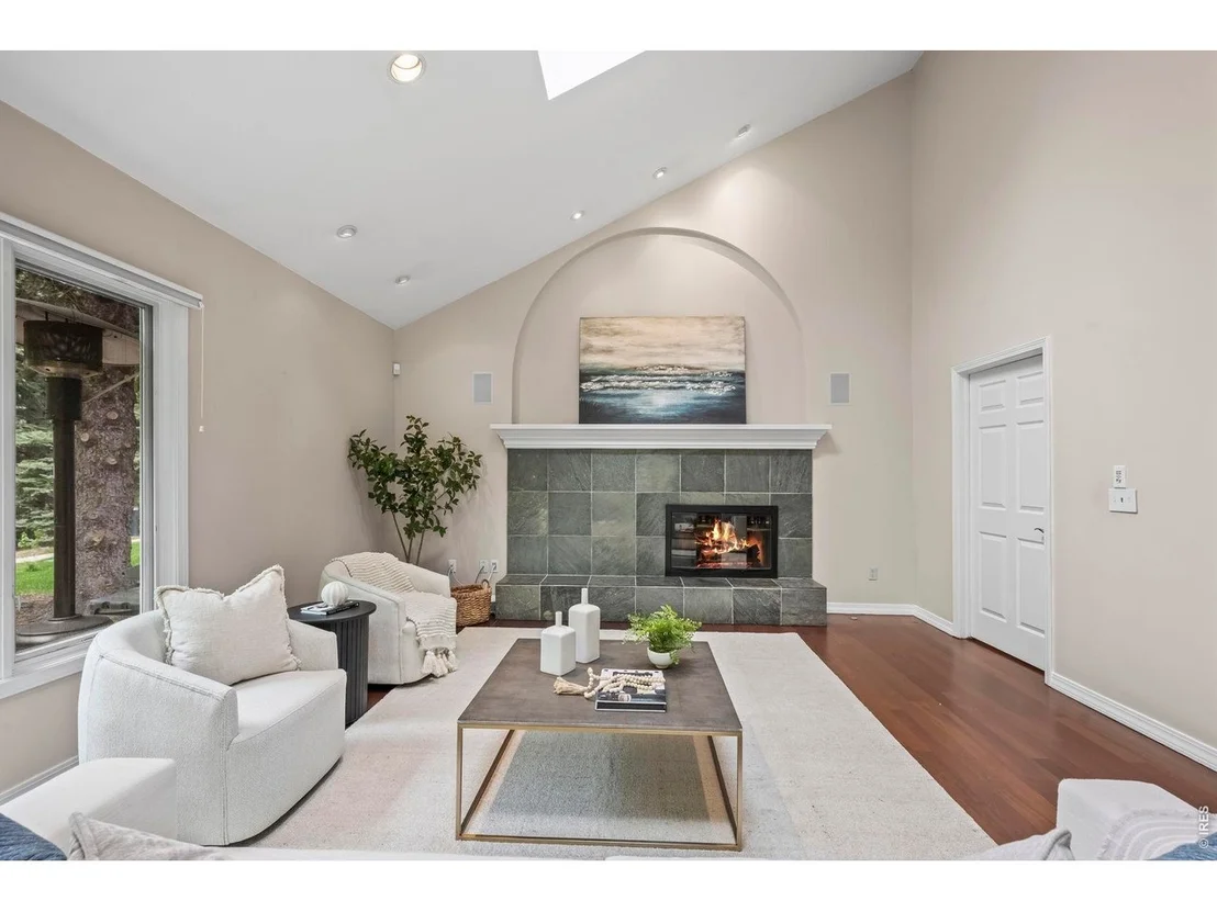 Photo of 7126 Cedarwood Cir