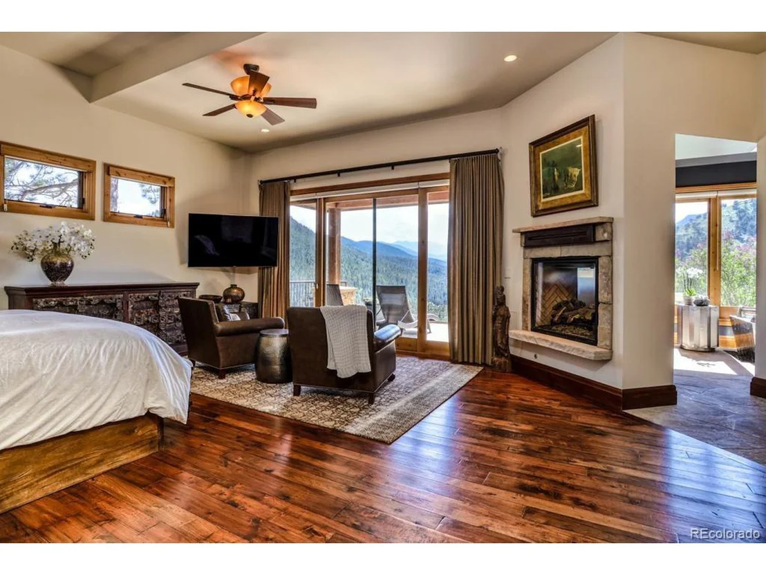 Photo of 3731 Overlook Trl