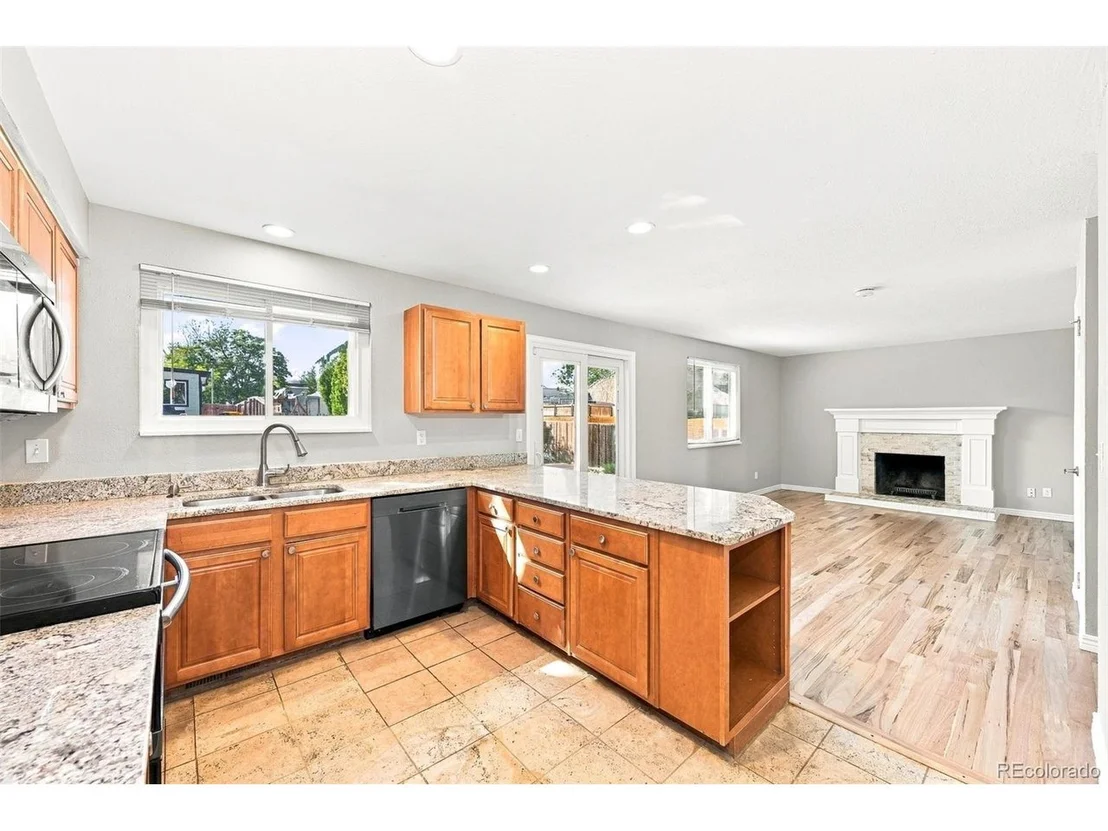 Photo of 17454 E Prentice Cir