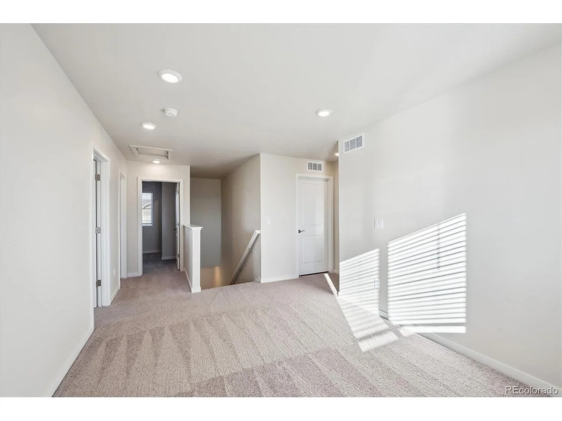 Photo of 1354 Bloom St