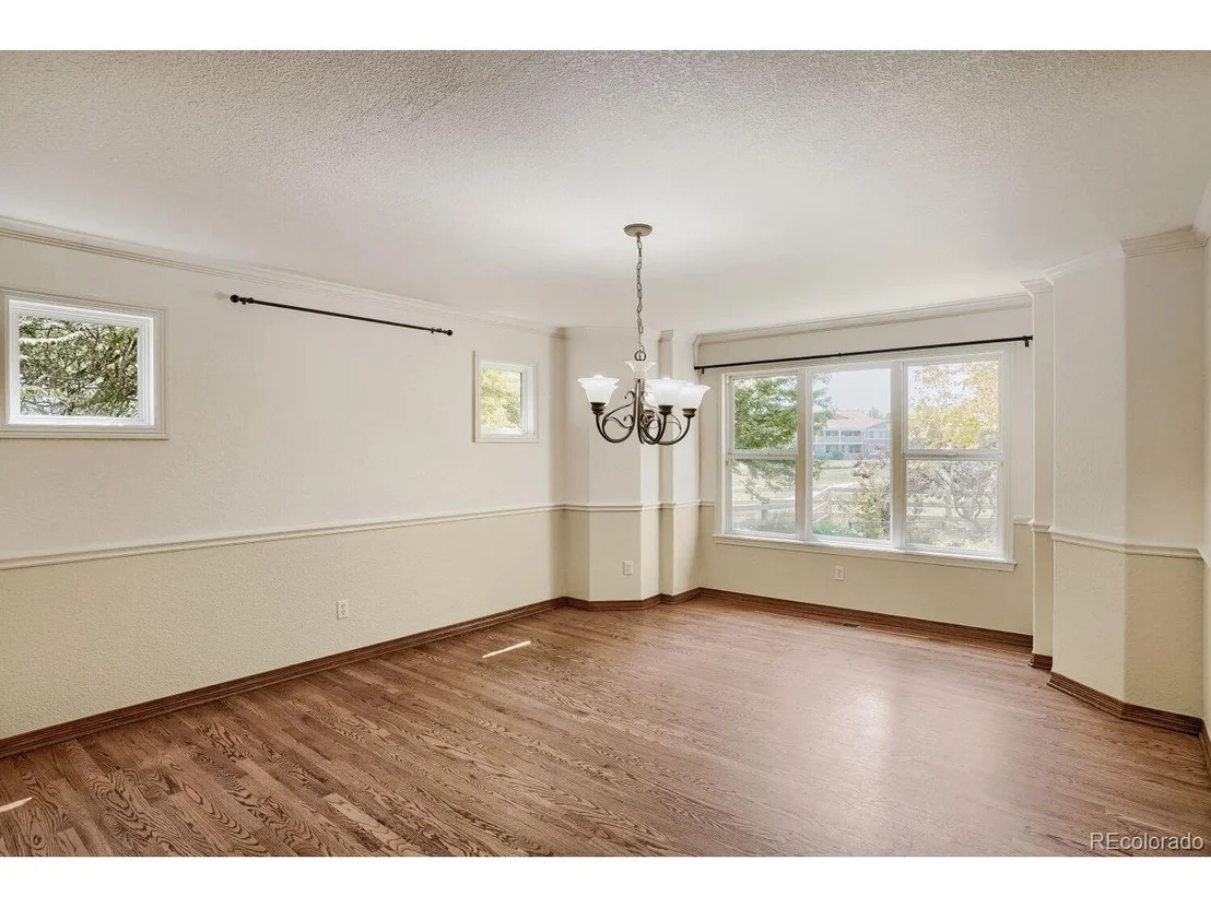 Photo of 14125 Whitney Cir