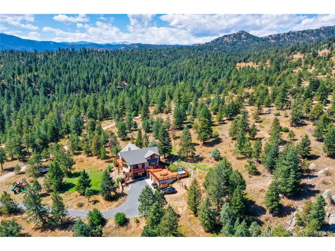 Photo of 8552 Flagstaff Rd