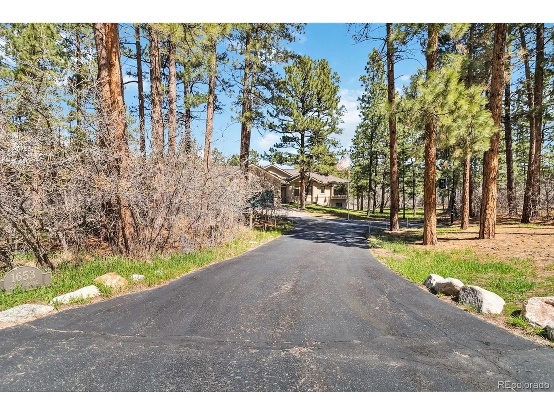 Photo of 1653 Gore Dr