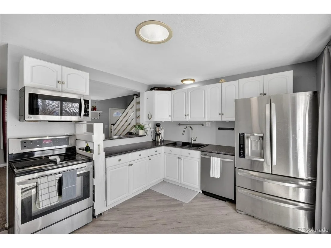 Photo of 7107 Wright Ct