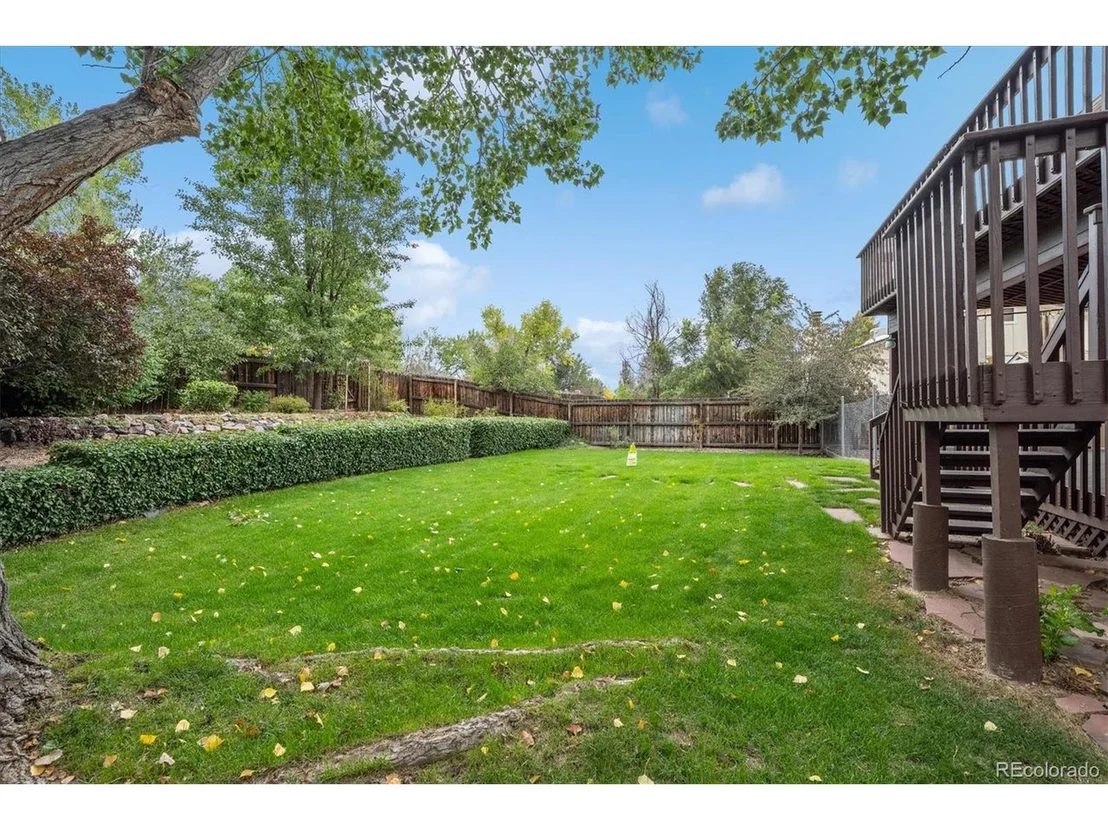 Photo of 6687 Devinney Ct