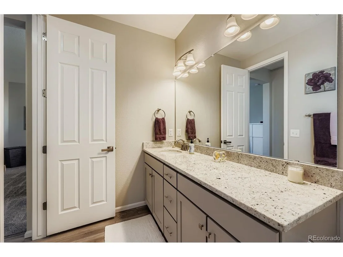Photo of 166 Vista Cliff Cir