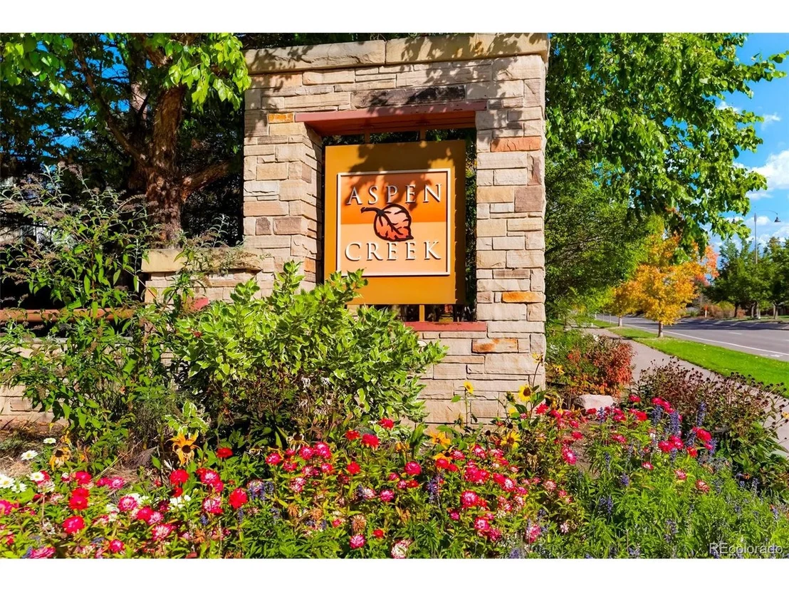 Photo of 5954 Star View Dr