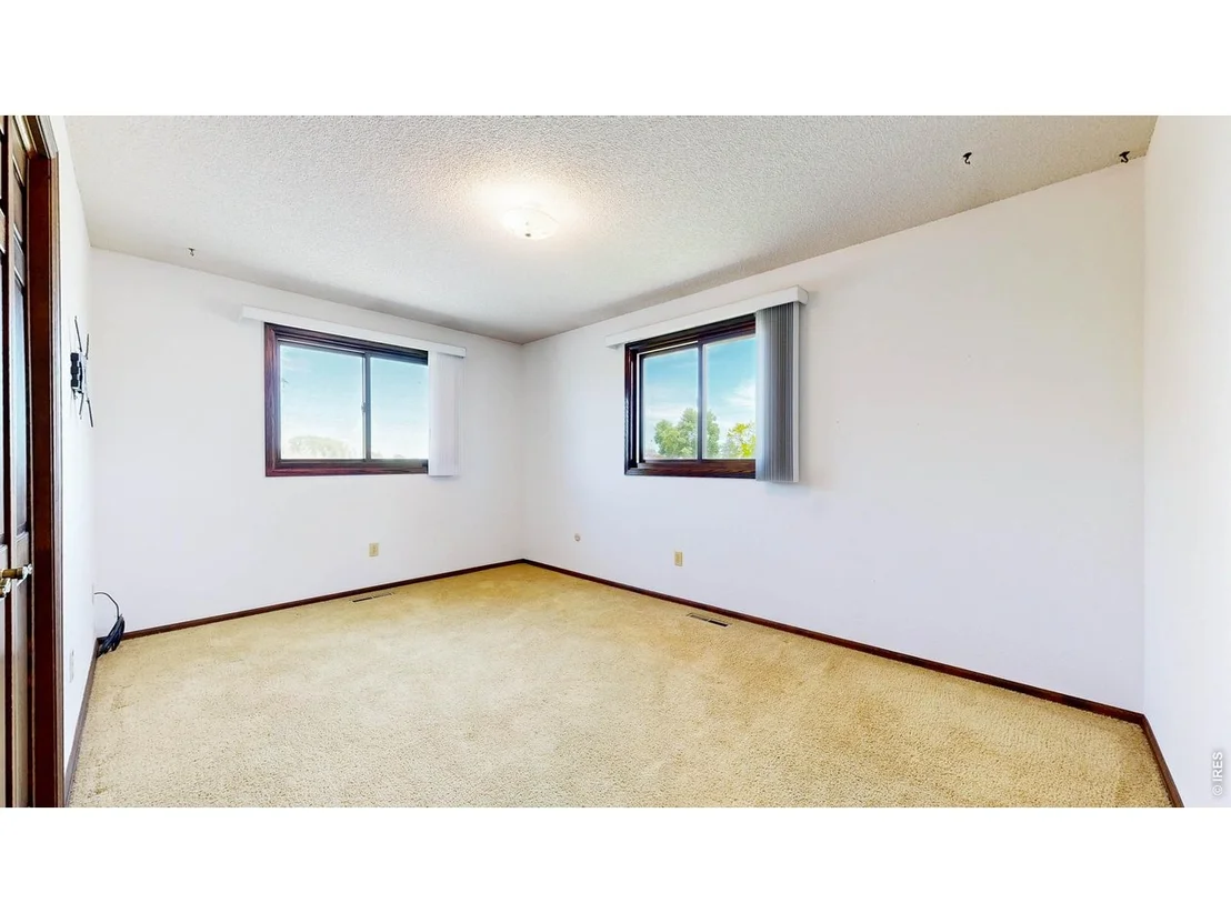 Photo of 2800 Pheasant Run