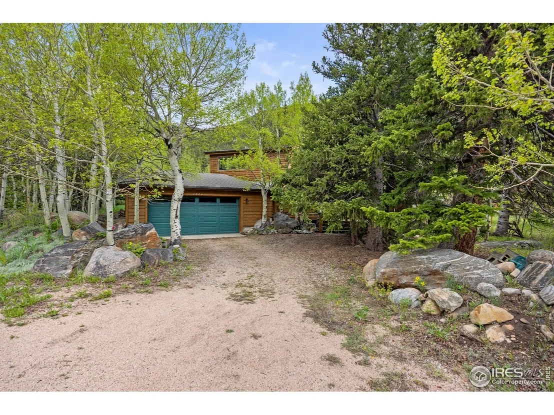 Photo of 1075 Eldorado Ave
