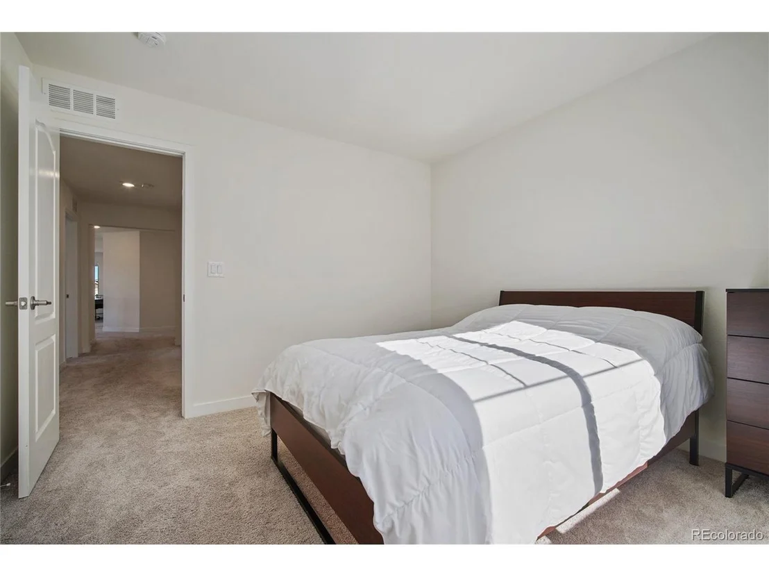 Photo of 16220 Lanceleaf Pt