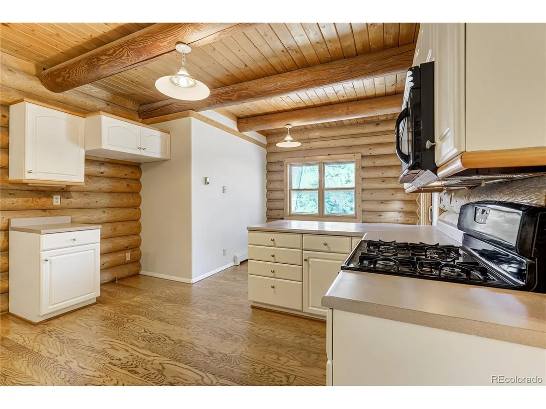 Photo of 18820 Saddle Blanket Ln