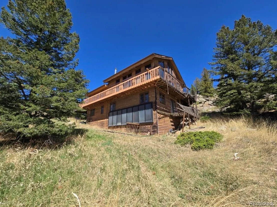 Photo of 50 Hillside Ct