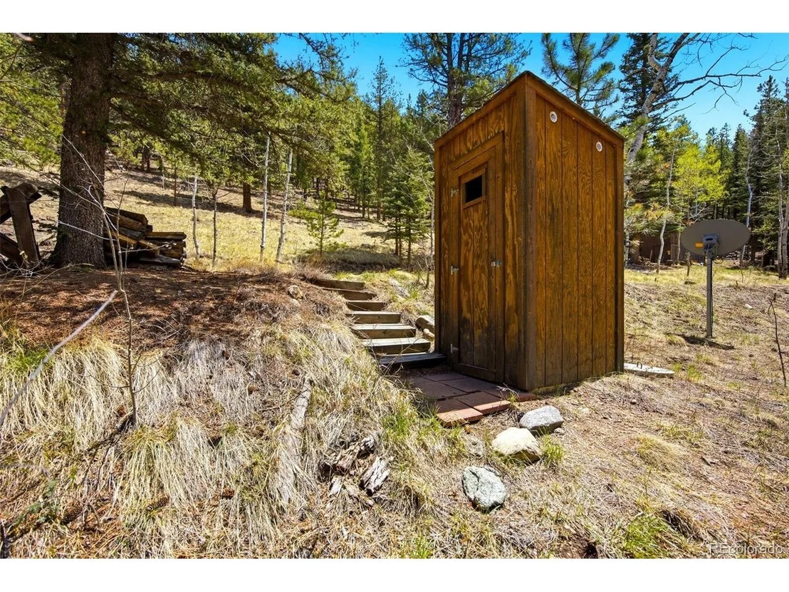 Photo of 652 Payne Gulch Rd